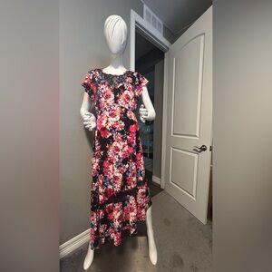 Torrid Black and Red Midi Studio Knit Asymmetrical Dress size 1